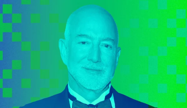 Filantropía Estratégica: El Modelo de Bezos y Scott para Empresarios