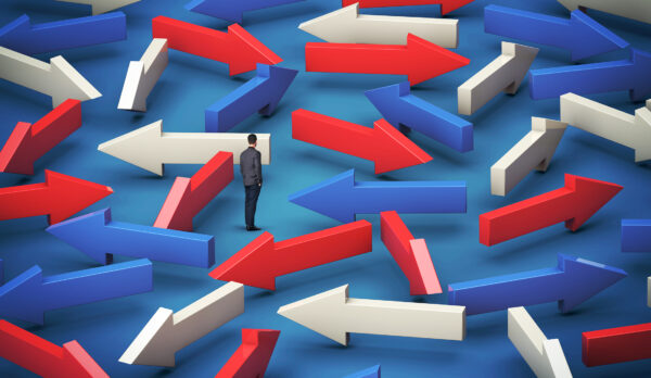 Decisiones bajo presión: lecciones de negocios regulados para empresarios Decisiones bajo presión: lecciones de negocios regulados para empresarios