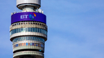 Consolidación Telecom: Cómo los Reguladores Enfrentan Fusiones y Competencia
